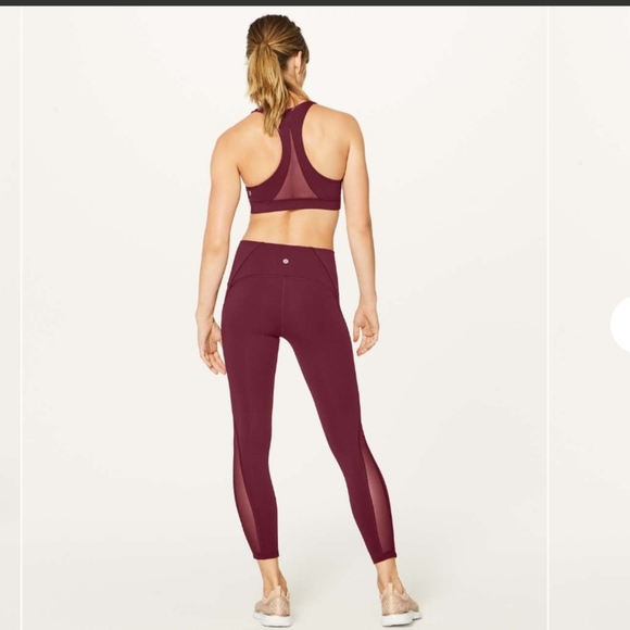 Lululemon train times 7/8 pant, size 4 - Picture 4 of 11